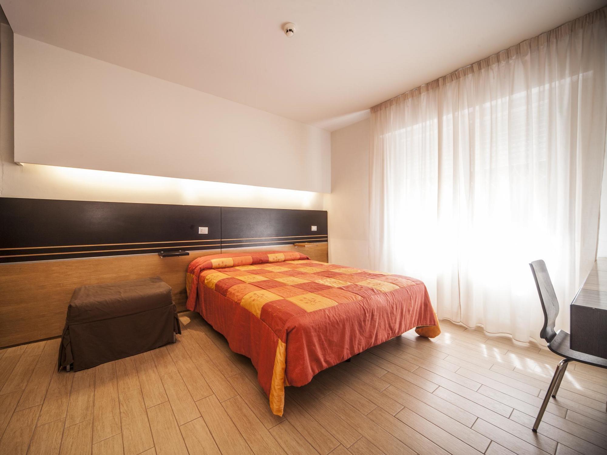 Hotel Villa Lalla Rimini Exterior photo