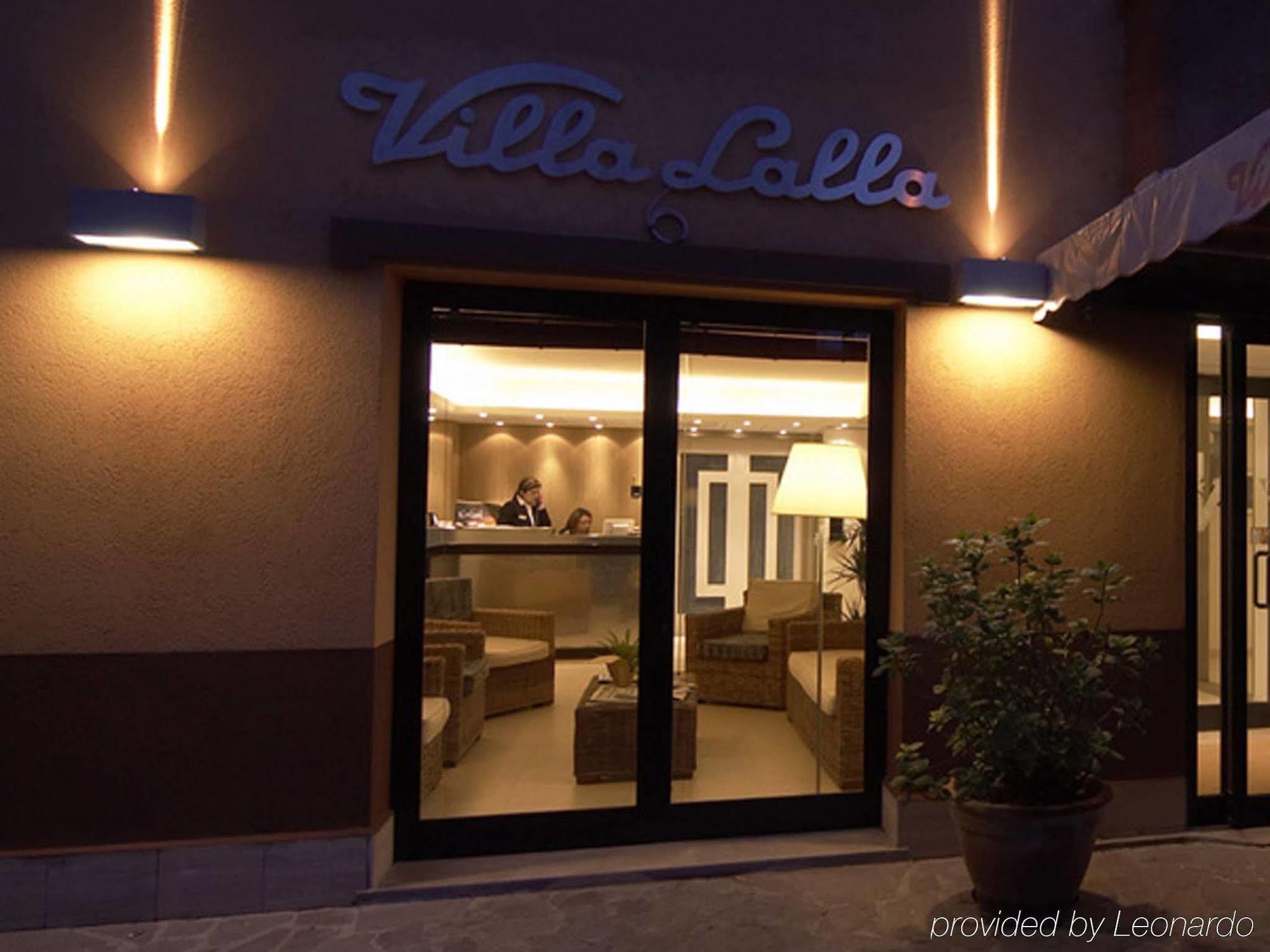 Hotel Villa Lalla Rimini Exterior photo
